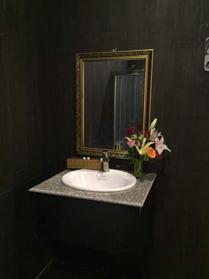Ruby Hotel Cà Mau Extérieur photo