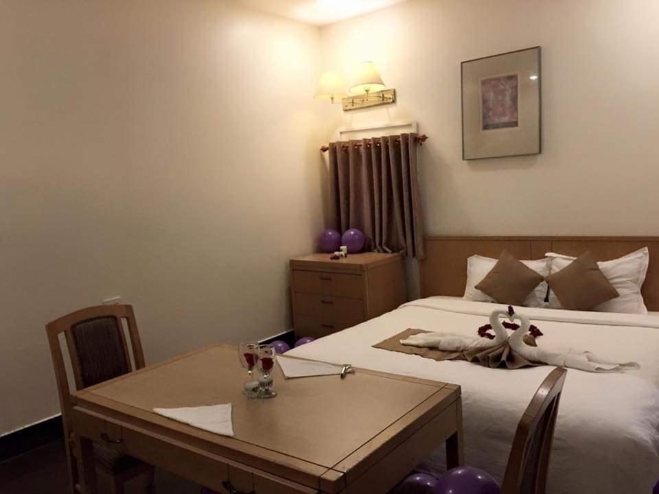 Ruby Hotel Cà Mau Extérieur photo